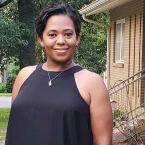 Meet your Posher, Carmaneke